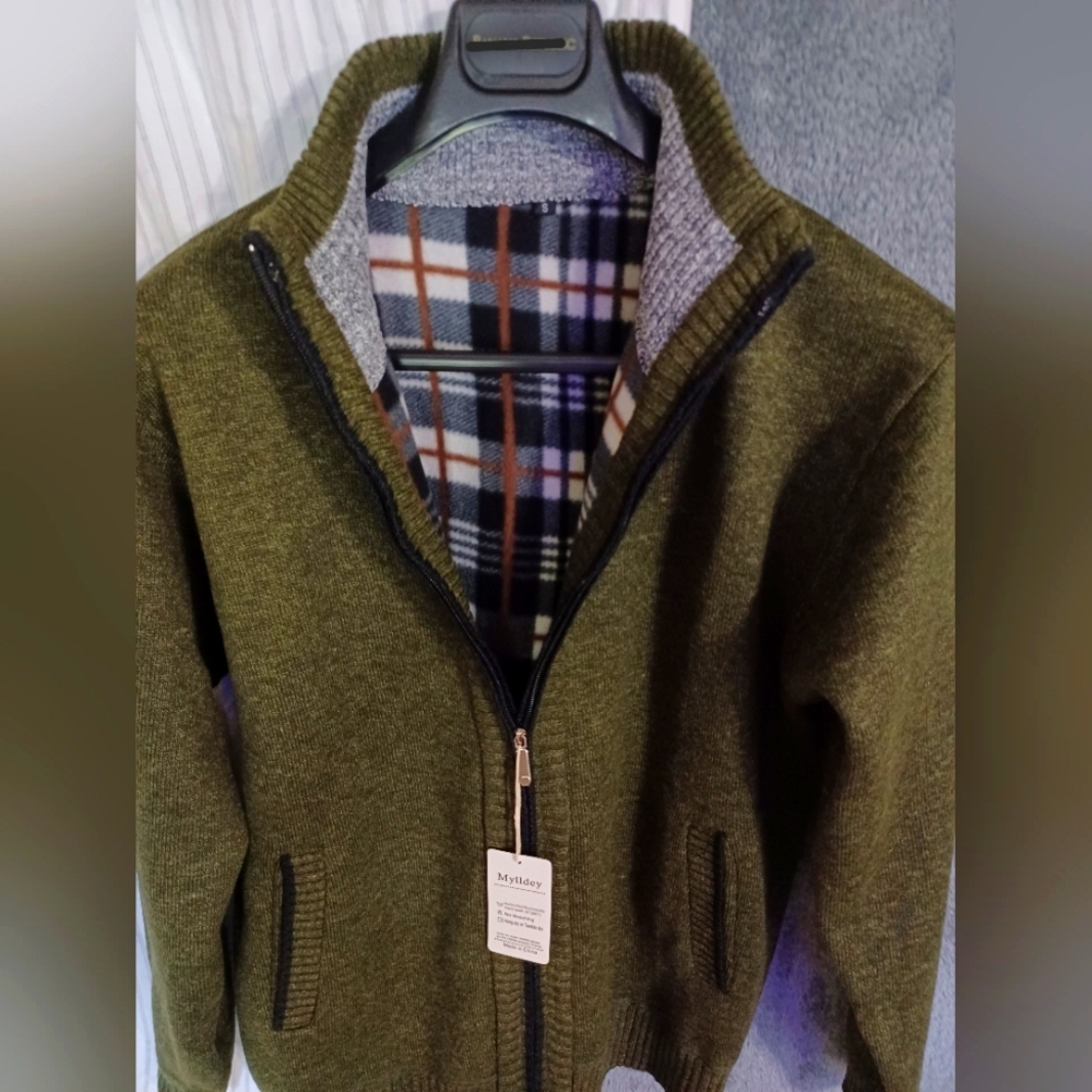 NWT Mylldey Cardigan Fleece Sweater Jacket Size Small In Army Green